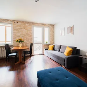 Apartament Big Apart- Old Town- Rydygiera Street- 10 People - Market Square, Wrocław